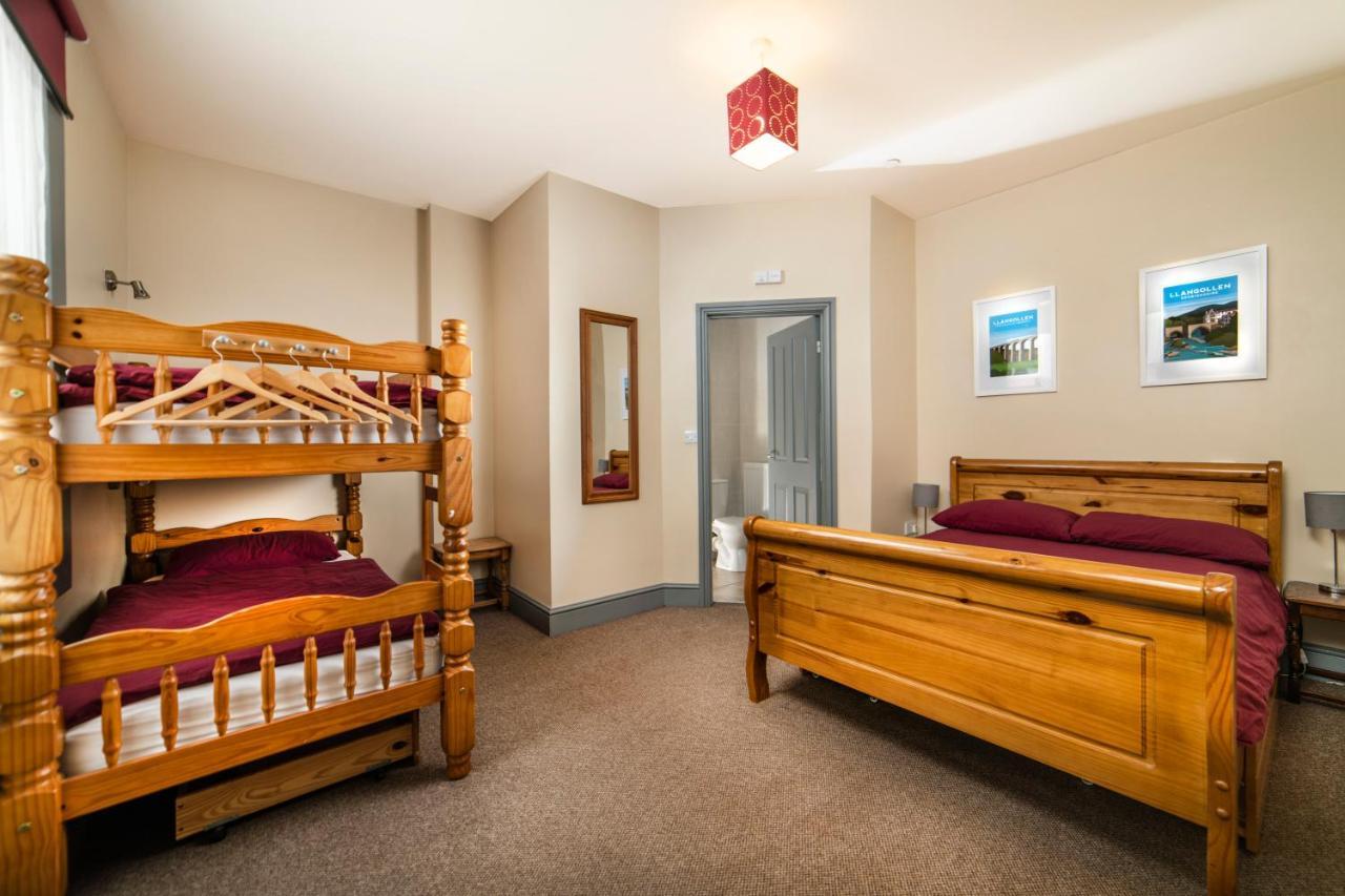 Llangollen Hostel Guest Rooms - No Dormitories - Self Catering Exterior photo